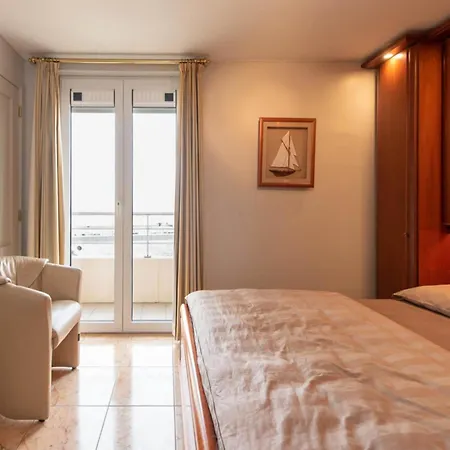 By Sea With Marina Views شقة