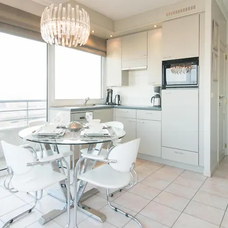 By Sea With Marina Views *