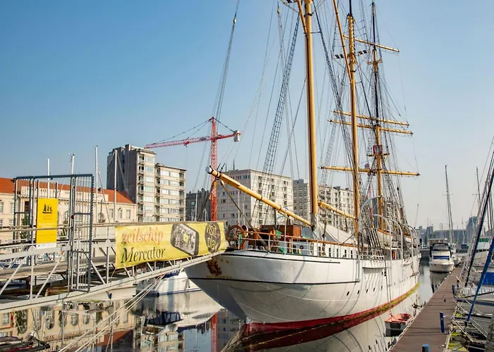 By Sea With Marina Views * Ostende